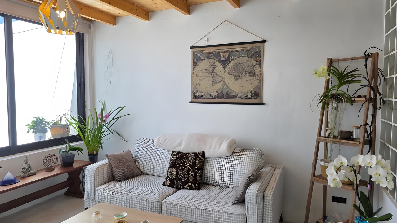 Photo of Livingroom in Nazaret