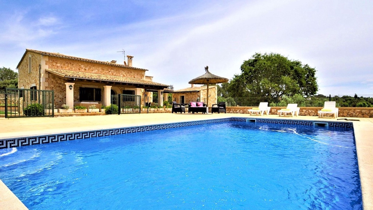 Photo of Others in Son Gual