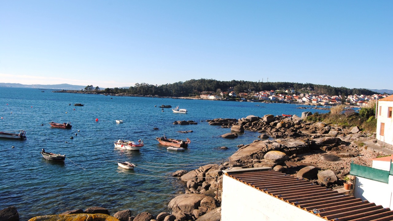 Photo of Others in Isla de Arosa