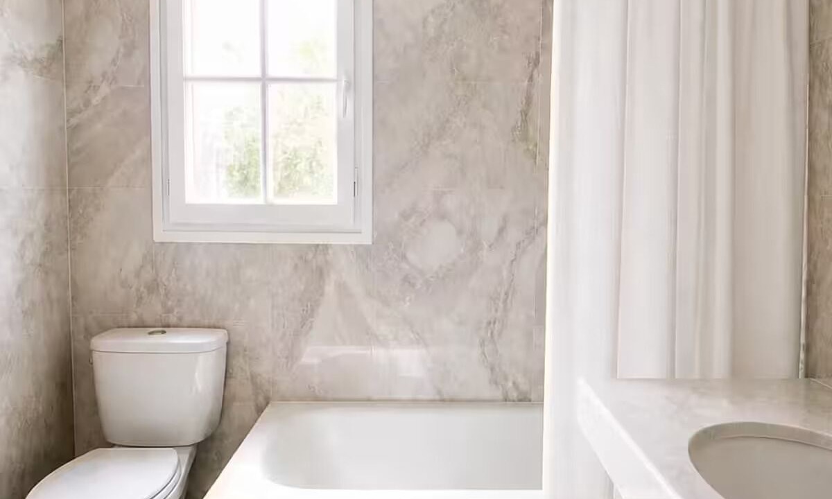 Photo of Bathroom in Creixell