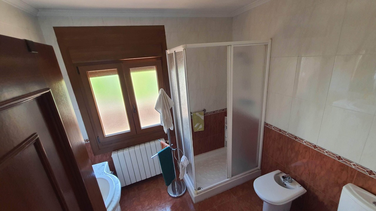 Photo of Bathroom in Eiras