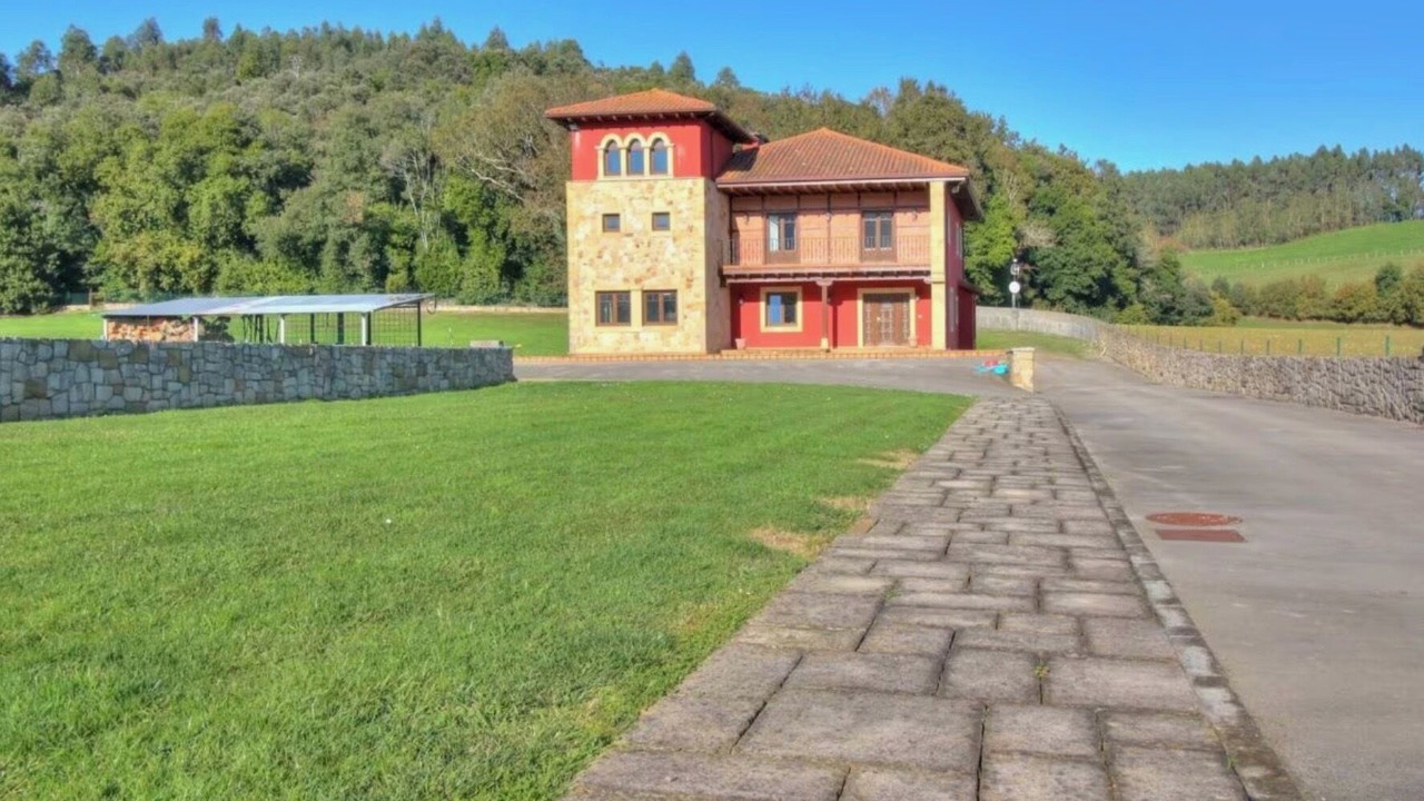Photo of Outdoor in Barcena de Cicero