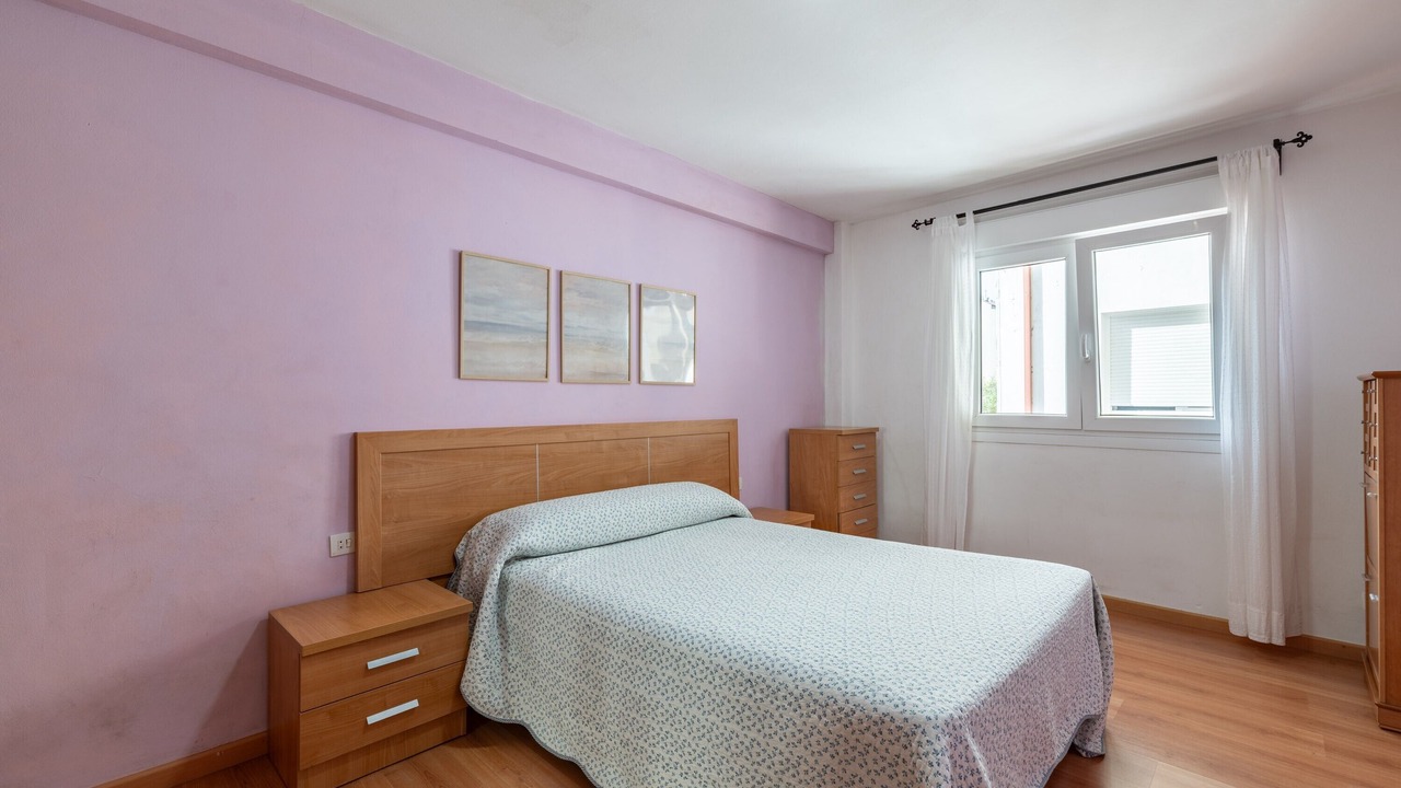 Photo of Bedroom in Ordes