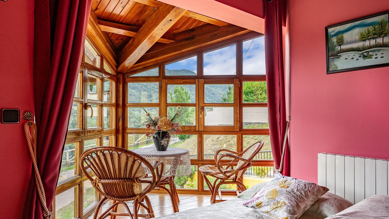 Photo of Bedroom in Quiros