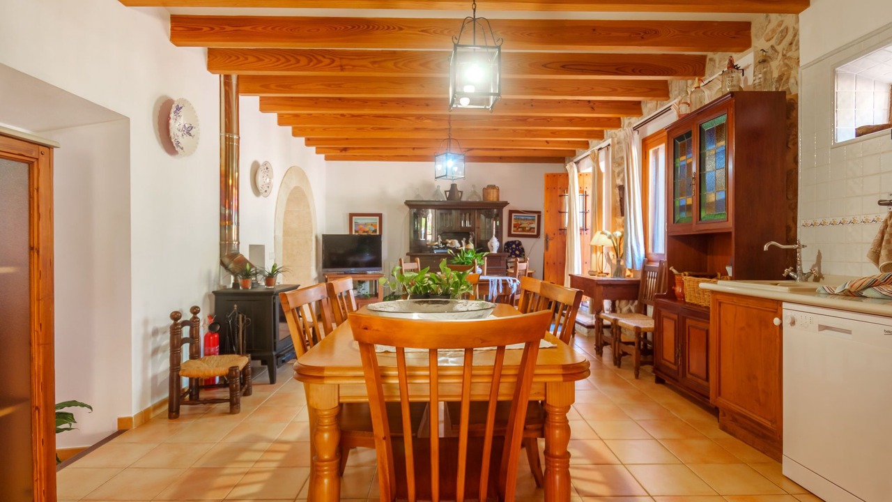 Photo of Bedroom in Biniamar