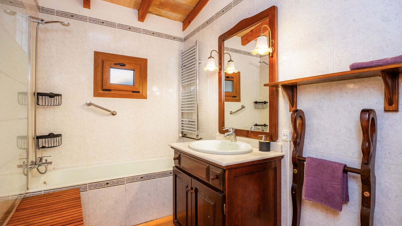 Photo of Bathroom in Valldemossa