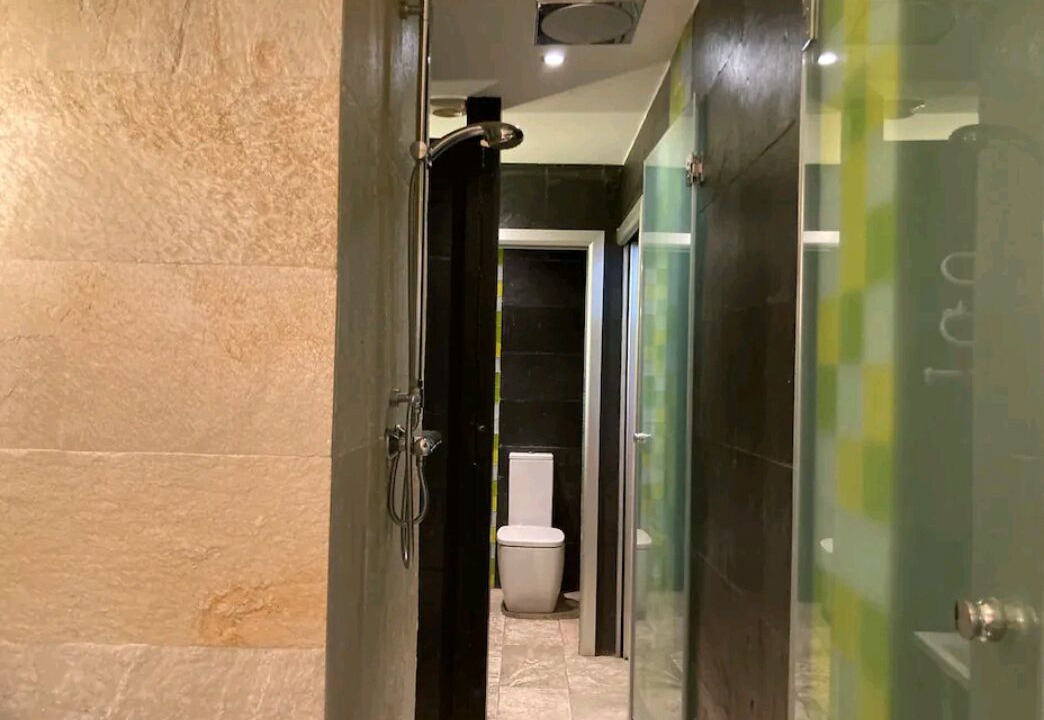 Photo of Bathroom in Jeronimos