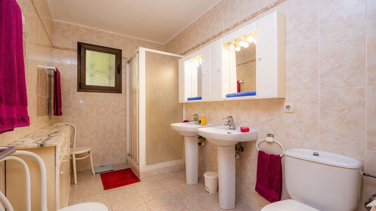 Photo of Bathroom in Cala Romantica