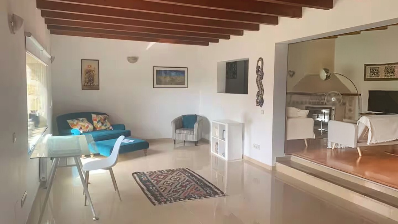 Photo of Livingroom in Biniali