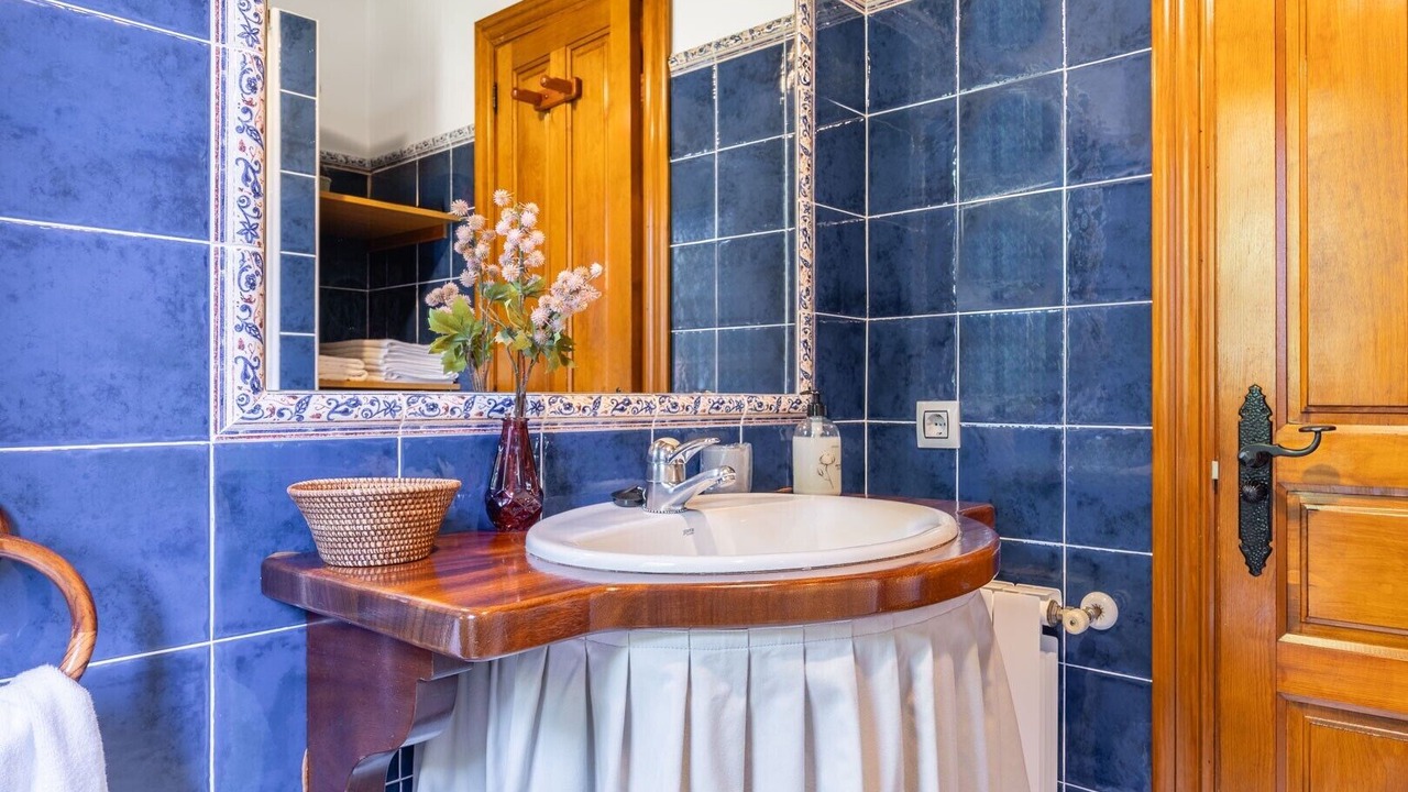 Photo of Bathroom in Orena
