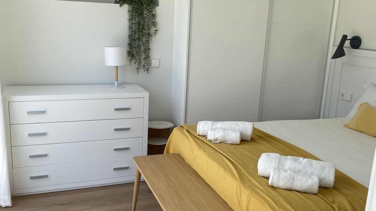 Photo of Bedroom in Golden Mile