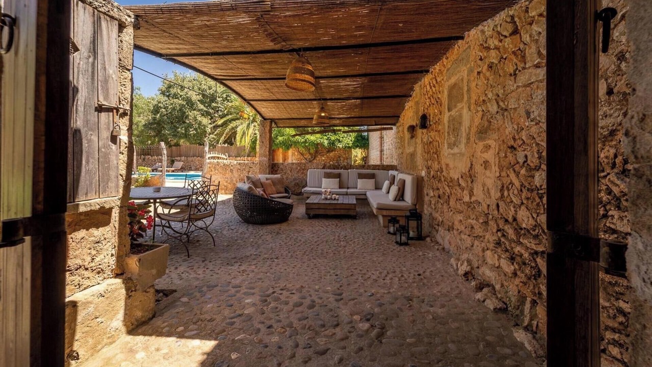 Photo of Outdoor in Son Antem