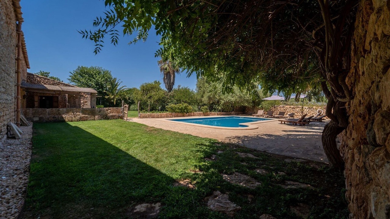 Photo of Outdoor in Son Antem