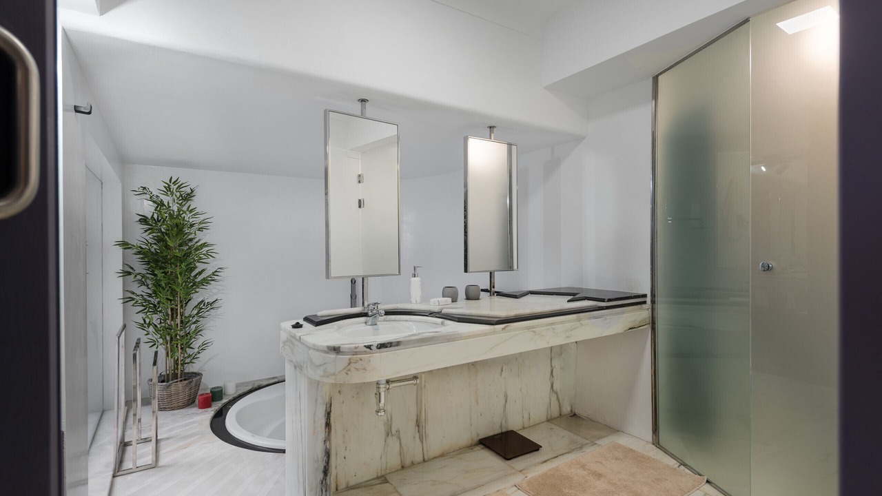 Photo of Bathroom in Alcanada
