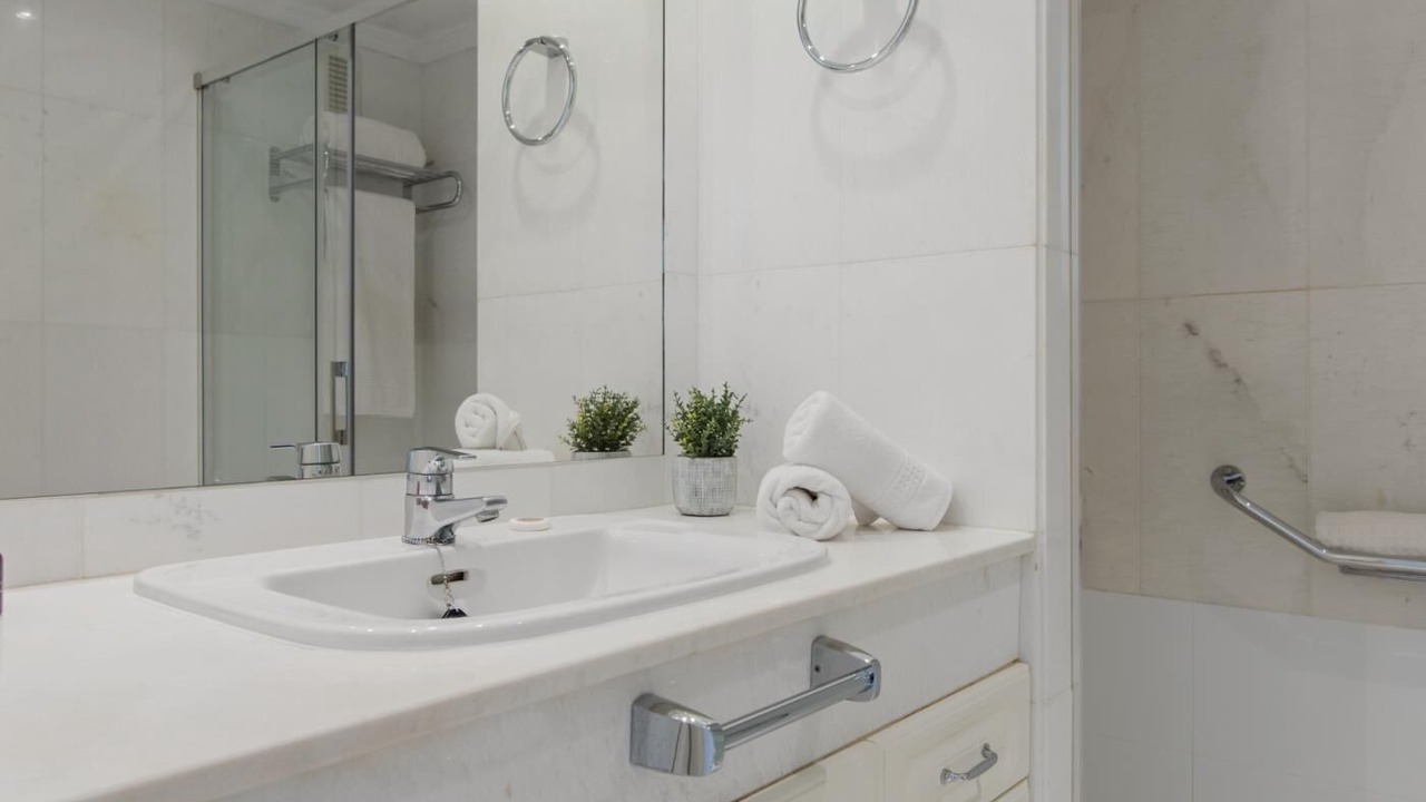 Photo of Bathroom in Puerto Banus