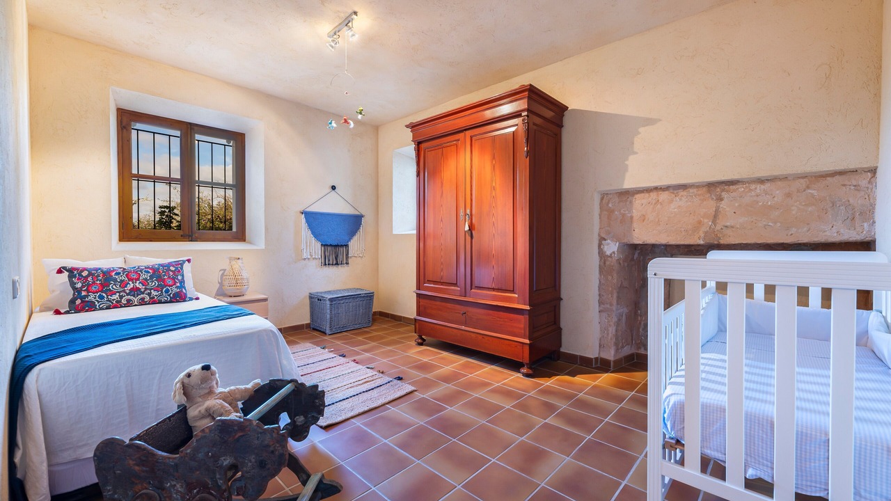 Photo of Bedroom in Llevant