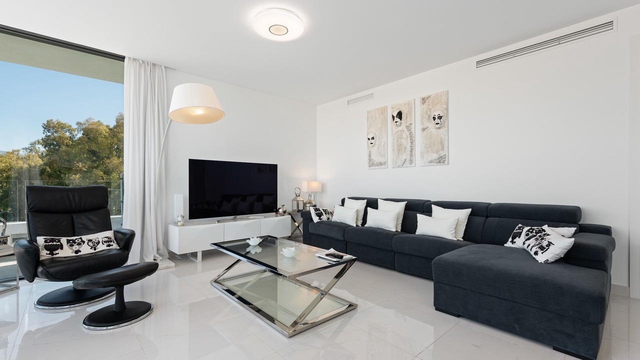 Photo of Livingroom in New Golden Mile