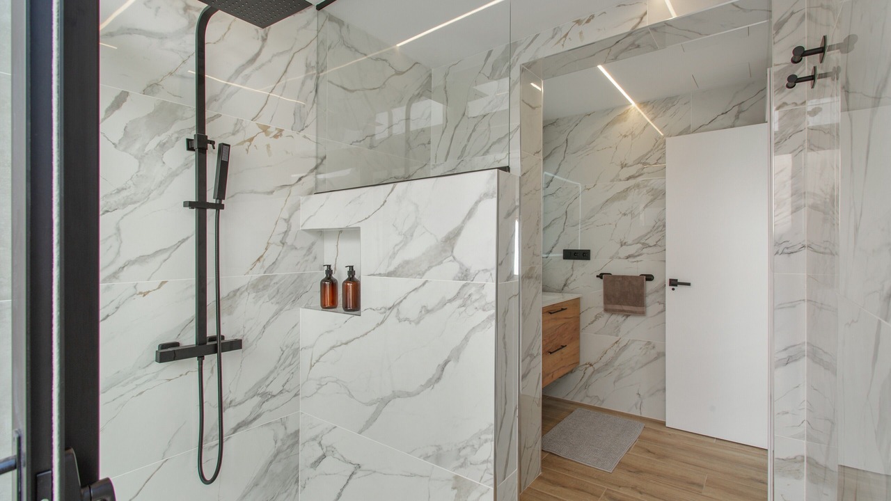 Photo of Bathroom in San Fernando