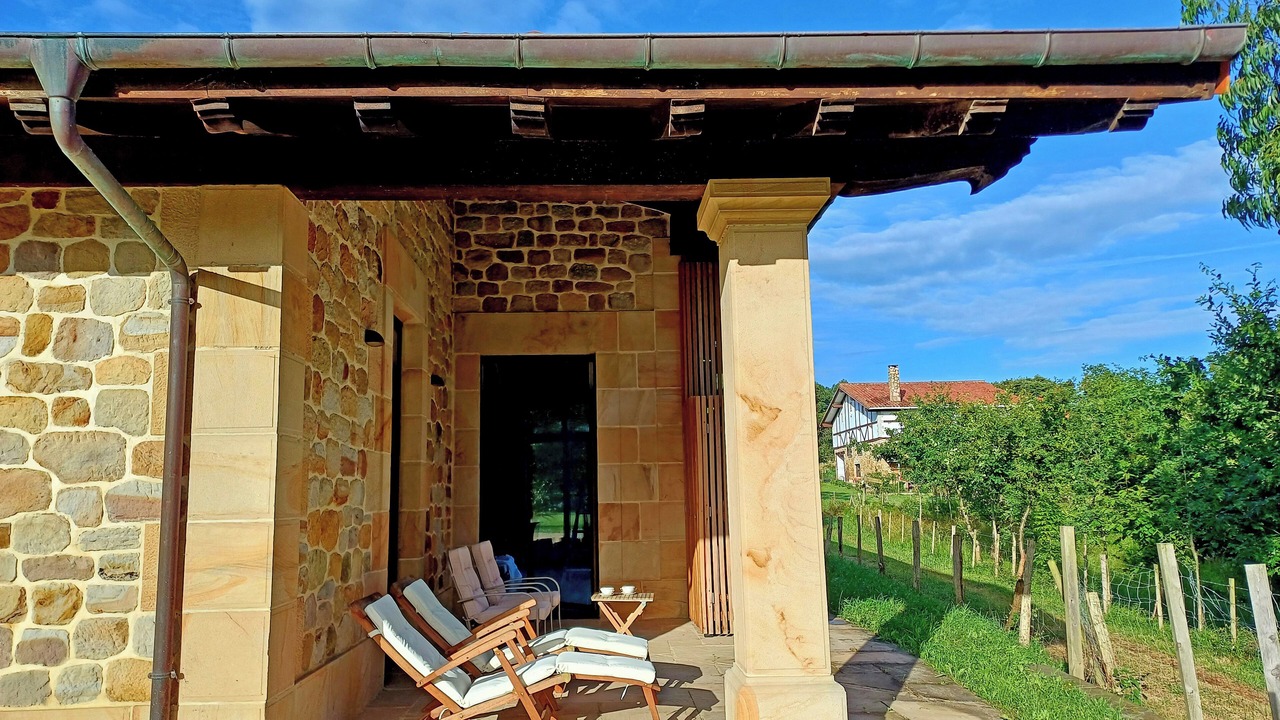 Photo of Patio Balcony in Ea