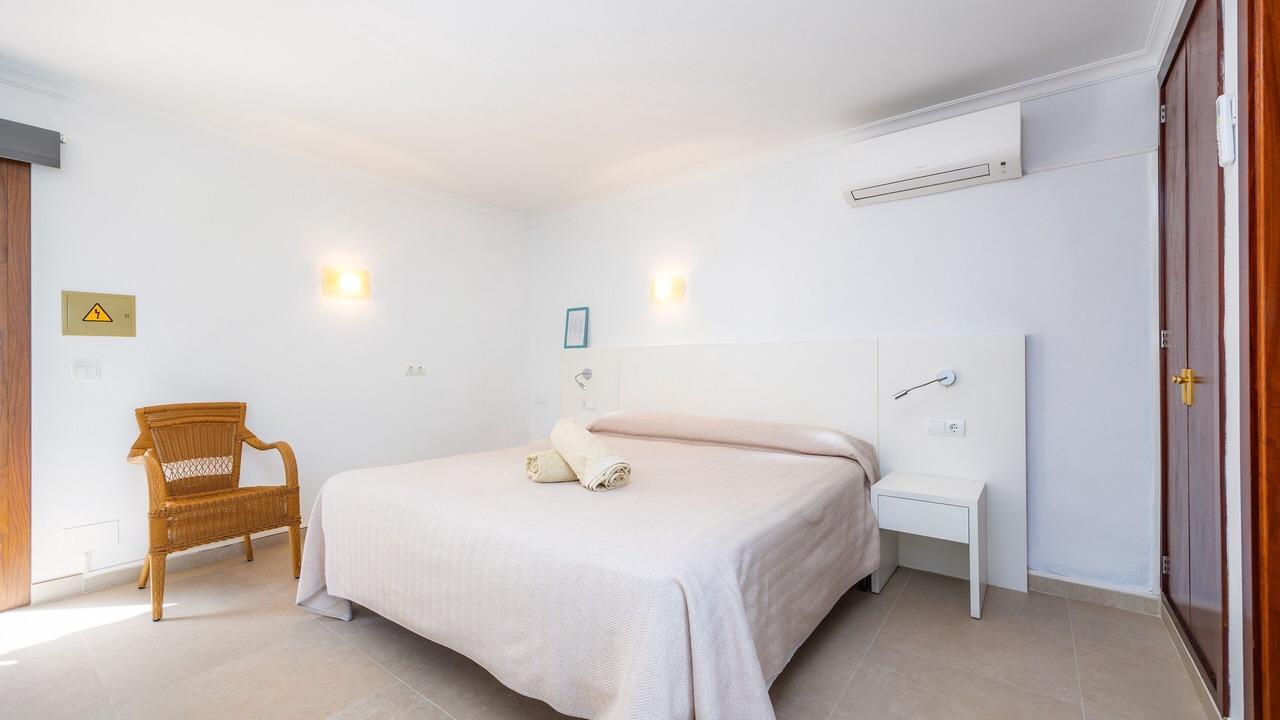 Photo of Bedroom in Cala Figuera