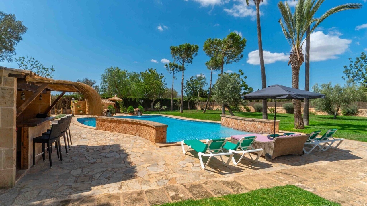 Photo of Outdoor in Son Antem