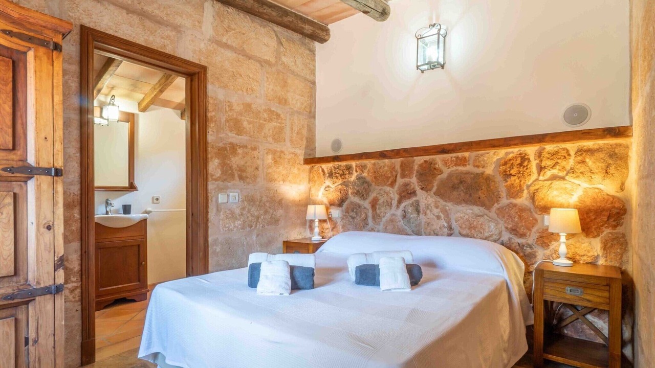 Photo of Bedroom in Son Antem