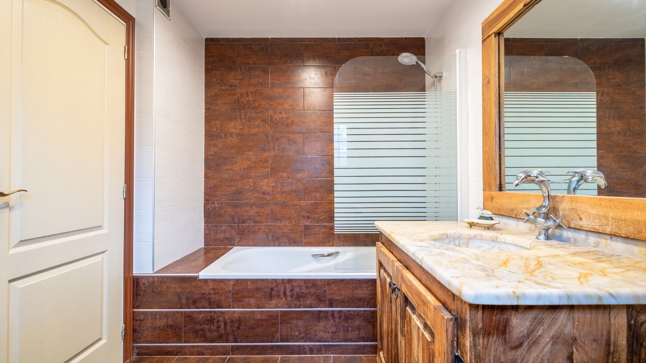 Photo of Bathroom in Puntiro
