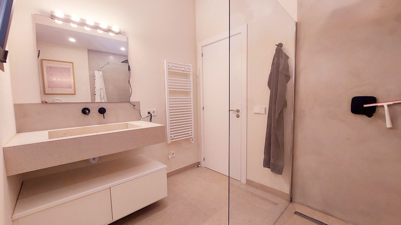 Photo of Bathroom in Cala Llombards