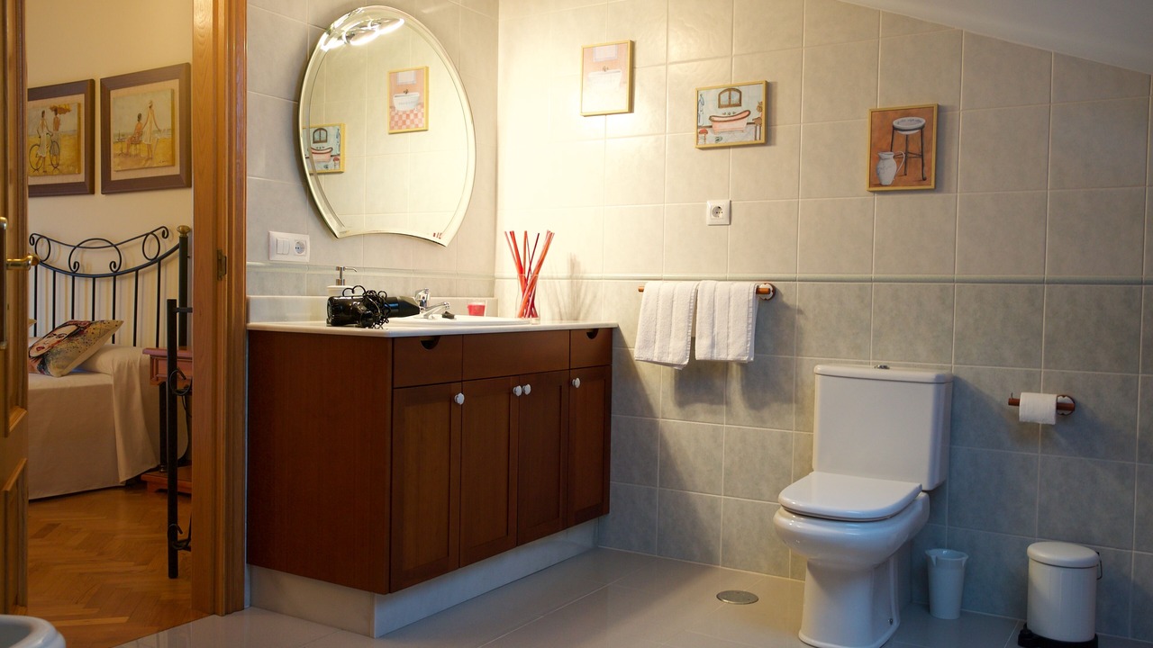 Photo of Bathroom in Perbes
