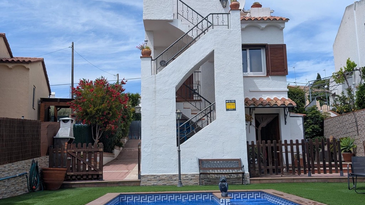 Photo of Outdoor in Creixell