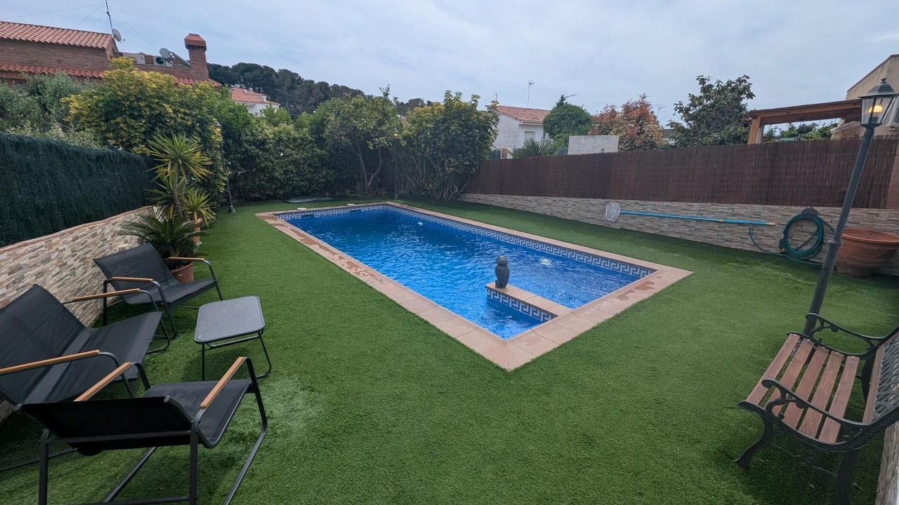 Photo of Outdoor in Creixell