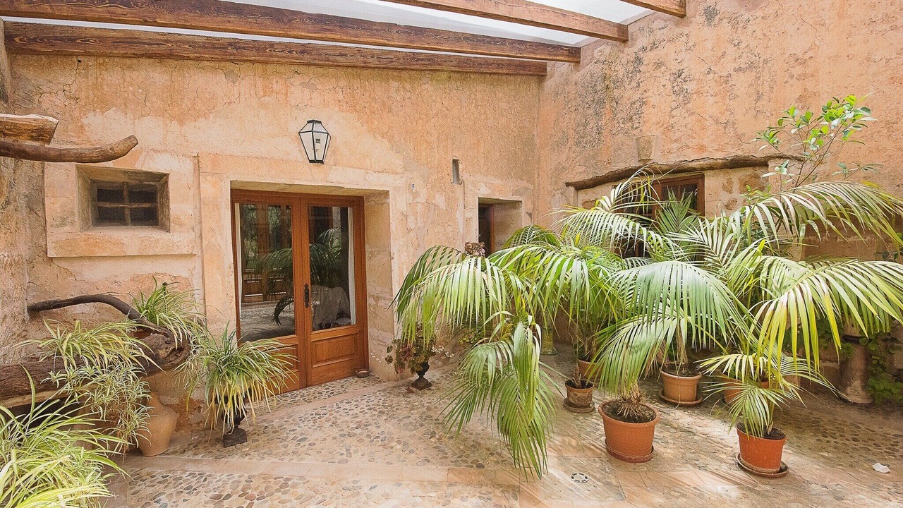 Photo of Outdoor in Son Antem