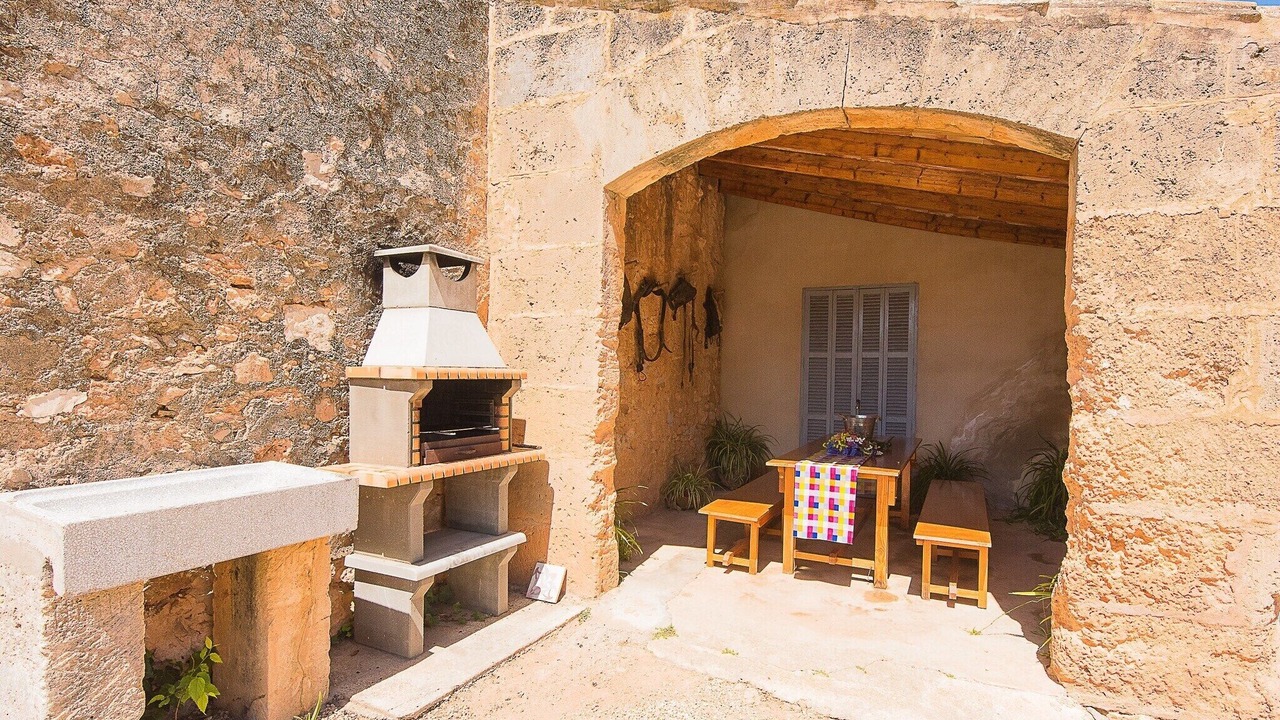 Photo of Outdoor in Son Antem