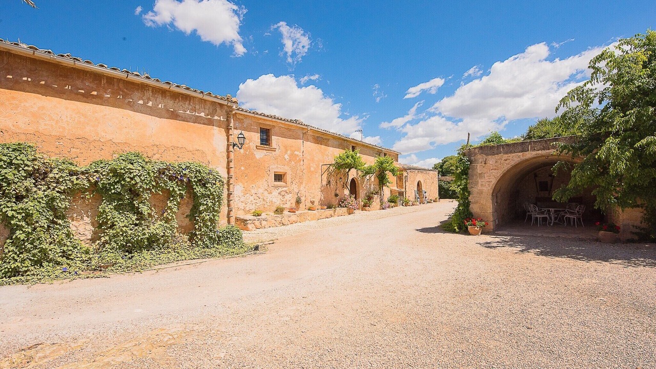 Photo of Outdoor in Son Antem