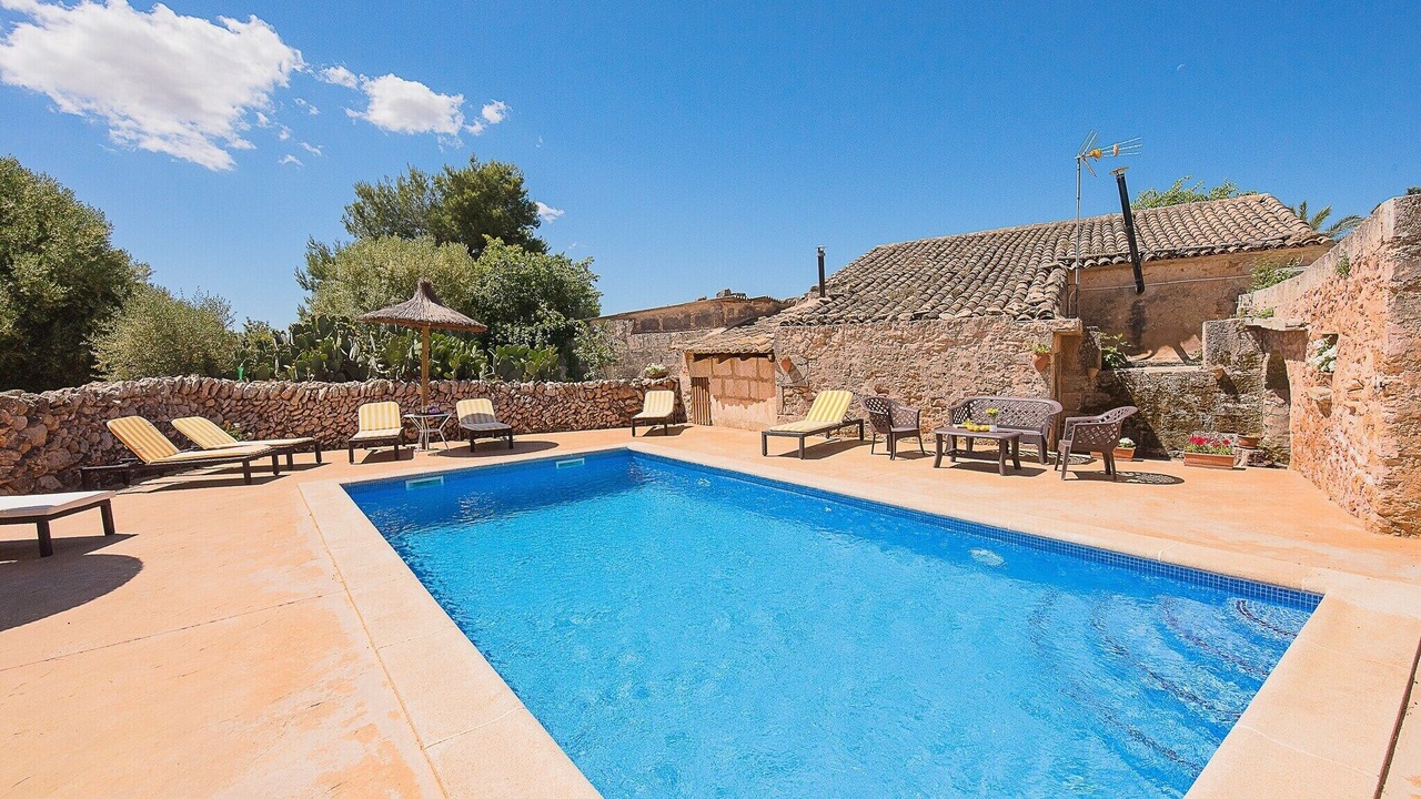 Photo of Outdoor in Son Antem