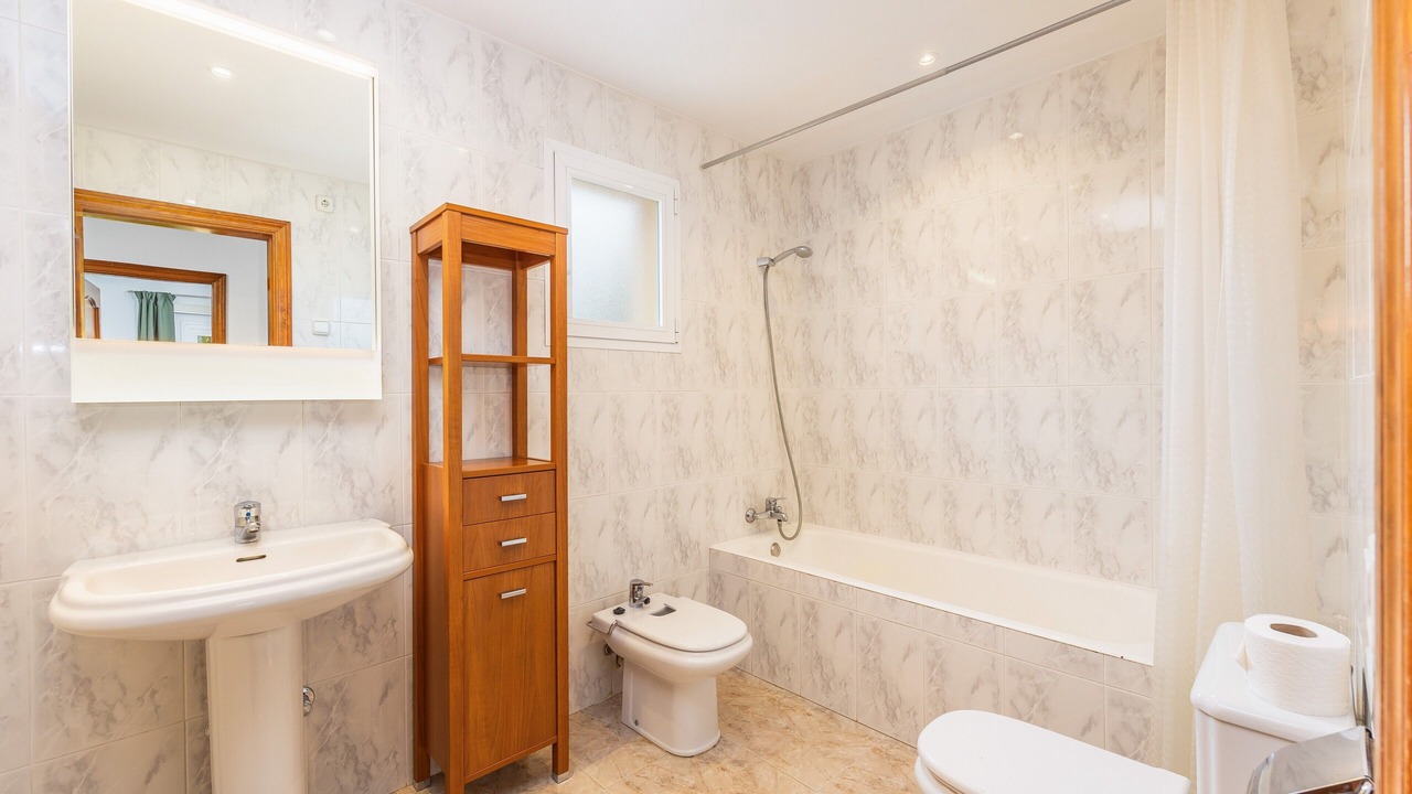 Photo of Bathroom in Les Meravelles
