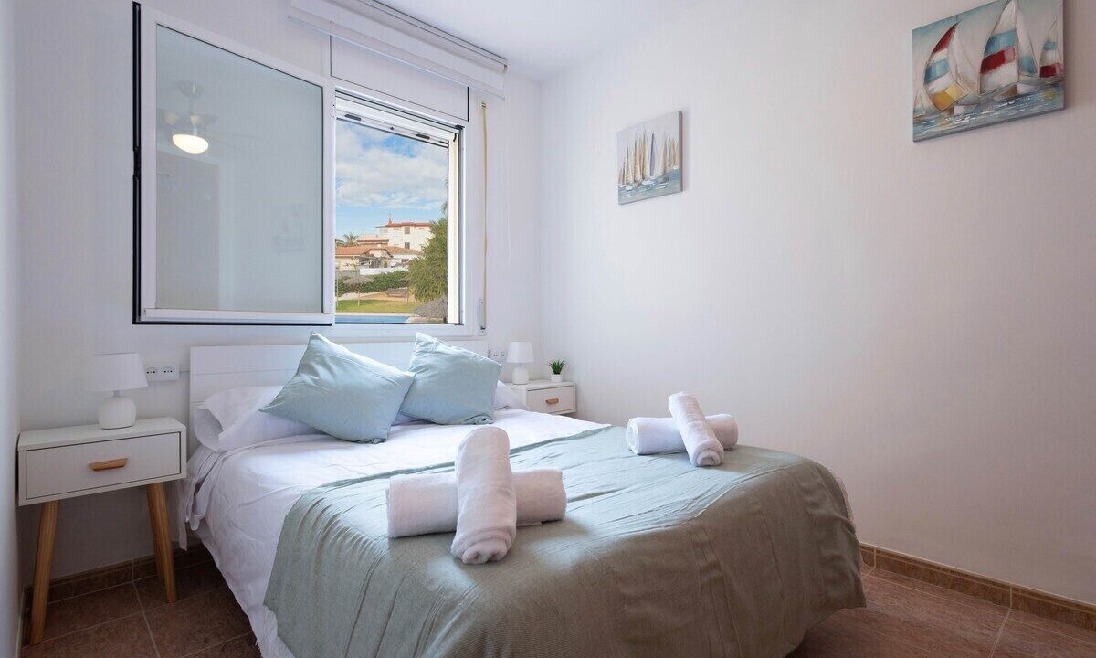 Photo of Bedroom in Creixell