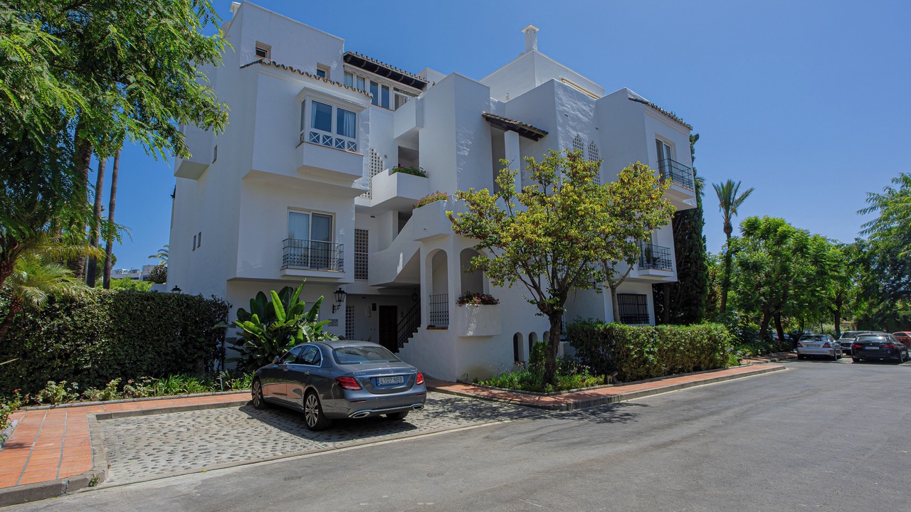 Photo of Outdoor in Golden Mile