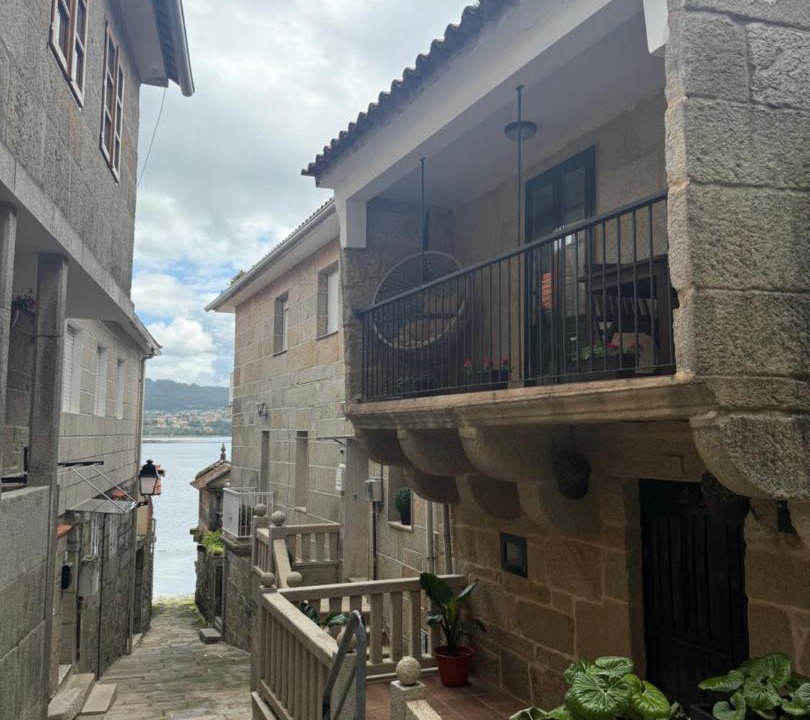 Photo of Others in Combarro