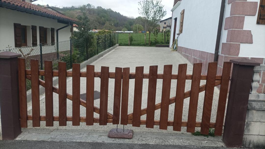 Photo of Others in Donamaria