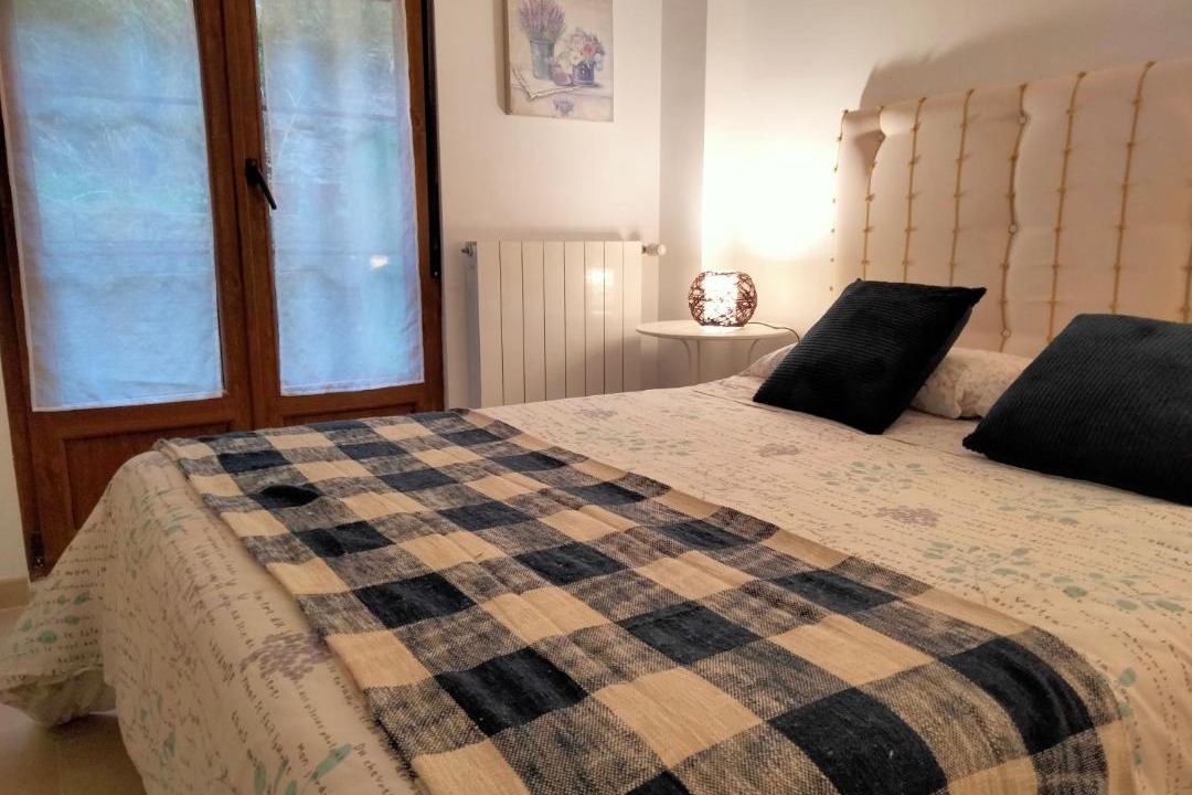 Photo of Bedroom in Udias