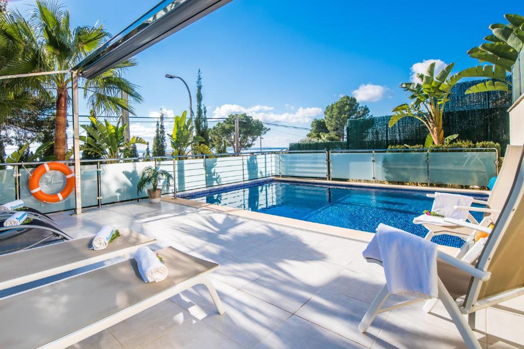 Photo of Patio Balcony in Alcanada