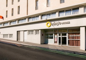 Aparthotel Adagio Access Marseille Saint Charles in Marseille