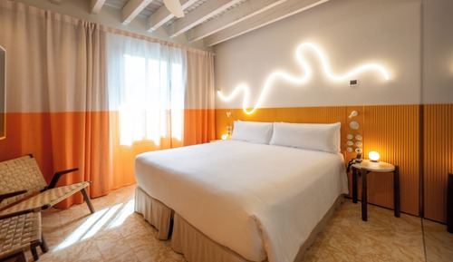 Deluxe Suite, Terrace (Terreno, 2 adults + 1 child)