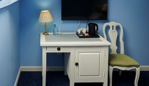 Standard Single Room, 1 Large Twin Bed, Private Bathroom