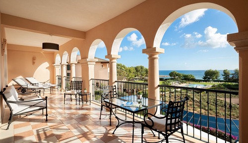 St. Regis 1 Bedroom Residence Suite, 1 King Bed