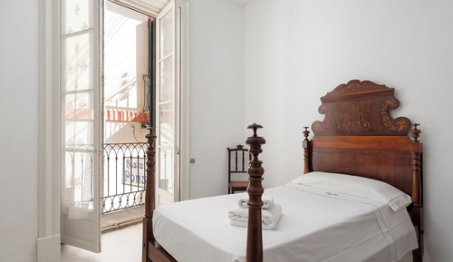 Double Room, 1 Double Bed, Shared Bathroom