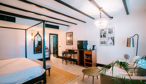 Superior Suite, 1 King Bed, Terrace