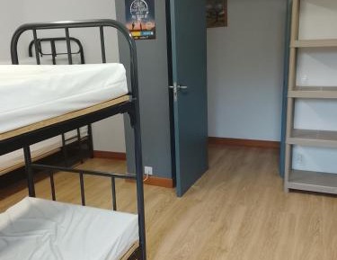 10-Bed Mixed Dormitory Room
