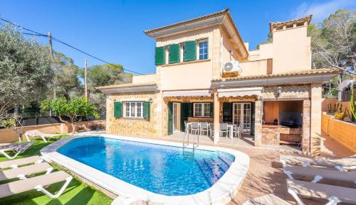 Villa with Private Pool